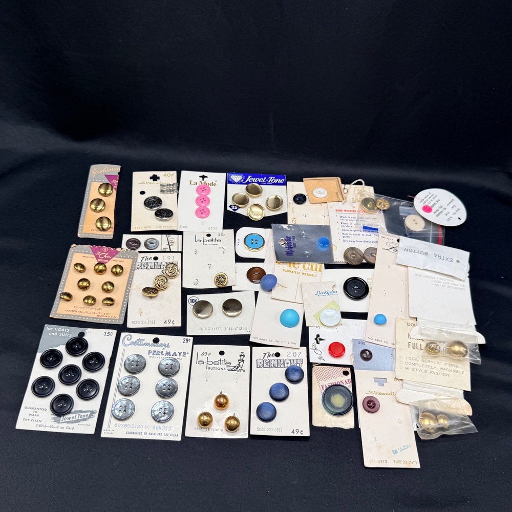Vintage Button Lot Mixed Brands La Mode Le Chic Streamline Sewing Notions 94 pc